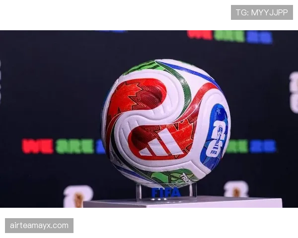 球迷必备:最新足球装备升级,点燃赛场助威热潮 球迷必备:最新足球装备升级,点燃赛场助威热潮