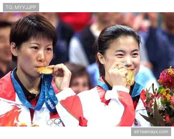 王楠球场上超自律，人前却被爆夜生活炸裂？